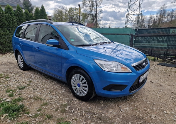 Ford Focus cena 15999 przebieg: 267000, rok produkcji 2011 z Wrocław małe 121